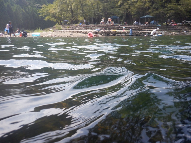 相野谷川の自然プール
