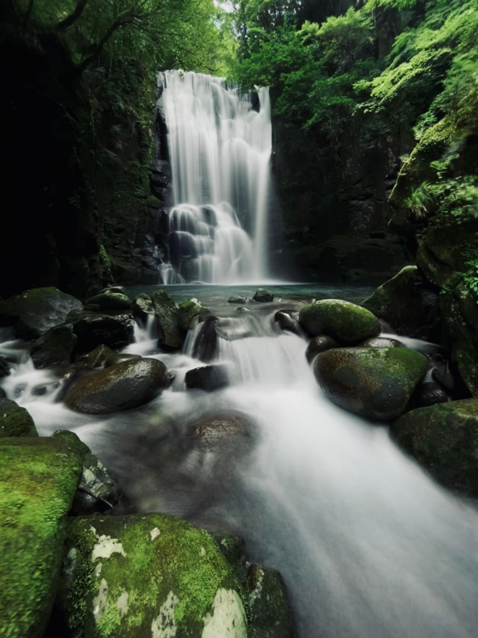 日本の滝100選〝桑の木の滝〟